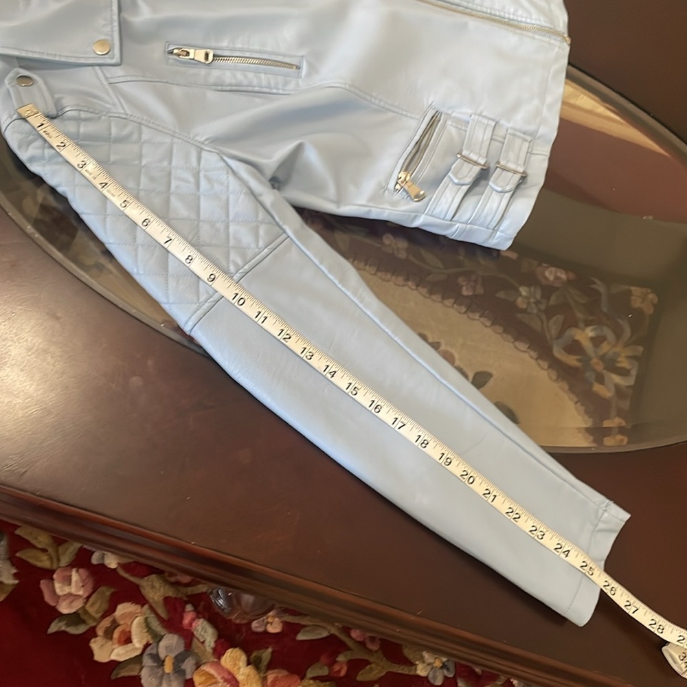 Jacket - Picture 15 of 16